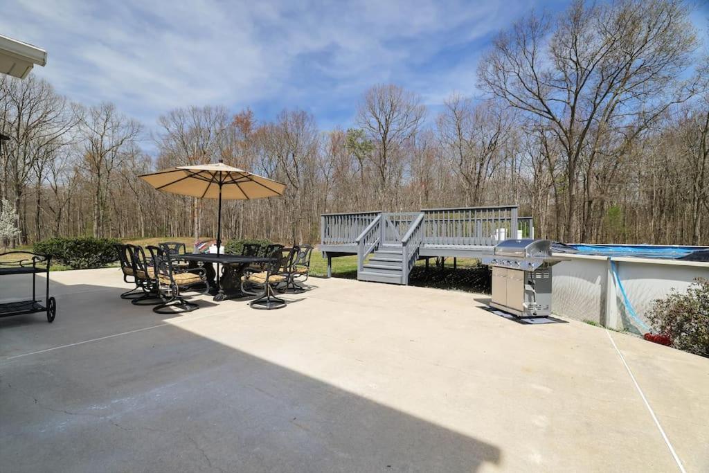 Luxe Lrg Pocono House For 18 Hot Tub/Gameroom/Pool Kunkletown Exterior photo